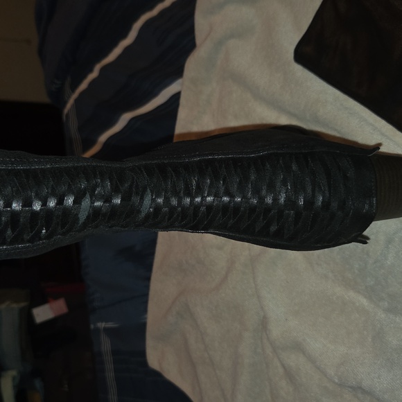 Fergalicious Boots Size 11 - Picture 9 of 12